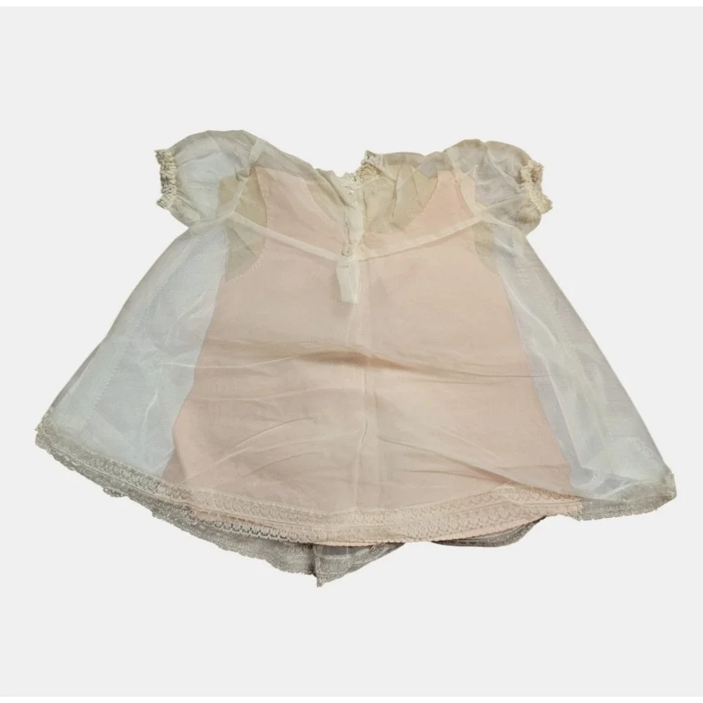 The Unbranded Brand vintage tulle
